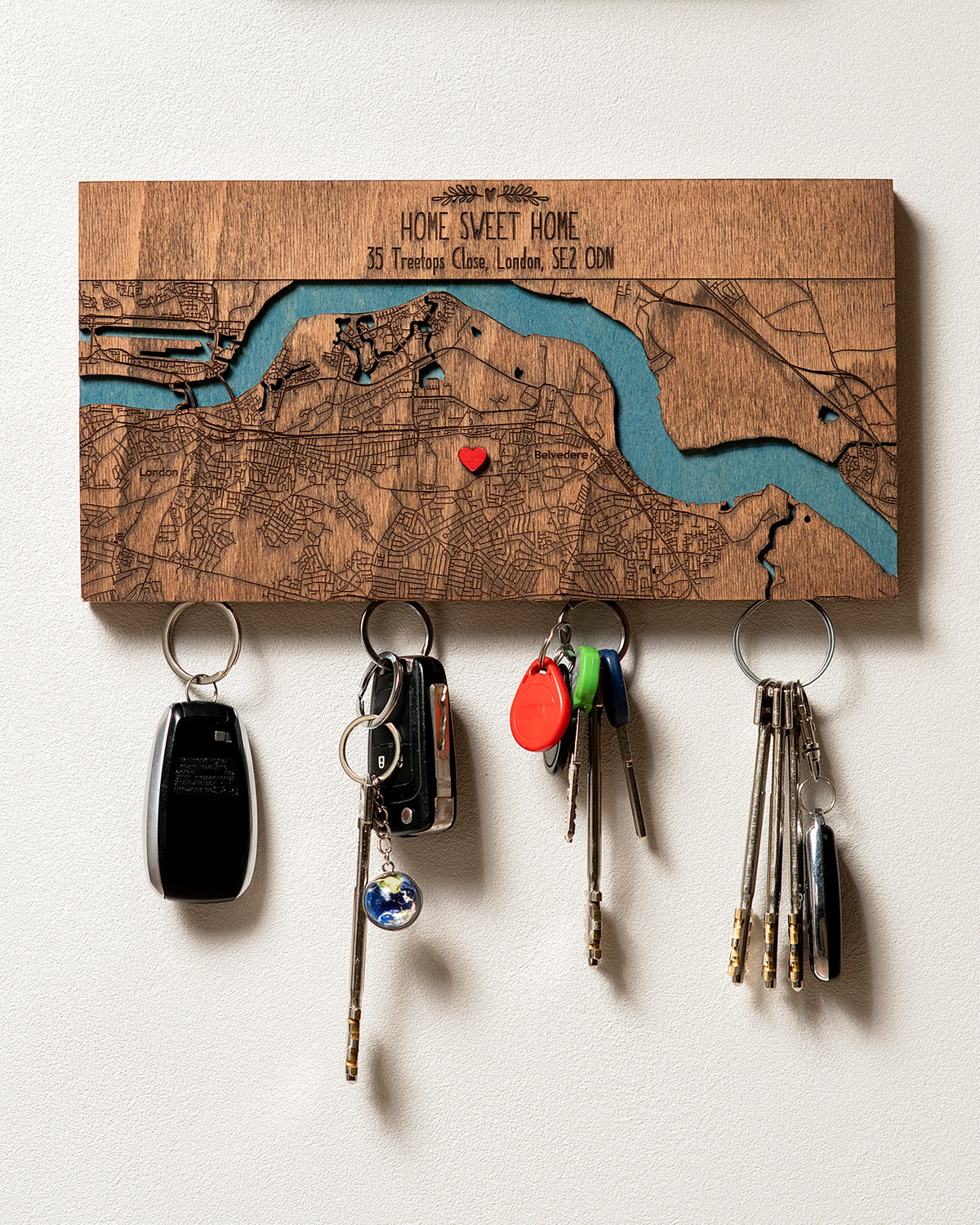 Magnetic Wooden Keyholder – Practical Home Gift